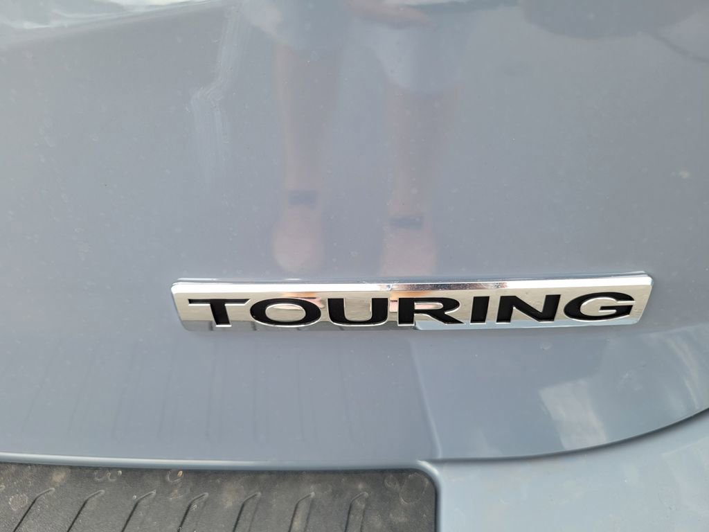 New 2026 Honda Odyssey Touring image 6