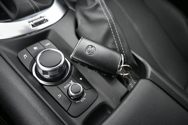 Used 2023 MAZDA MX-5 Miata Grand Touring w/ Weather Package RWD image 15