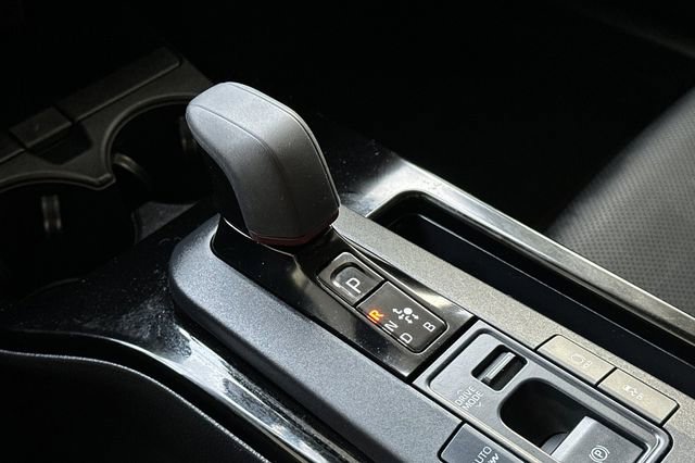 Used 2024 Toyota Prius Prime SE image 23