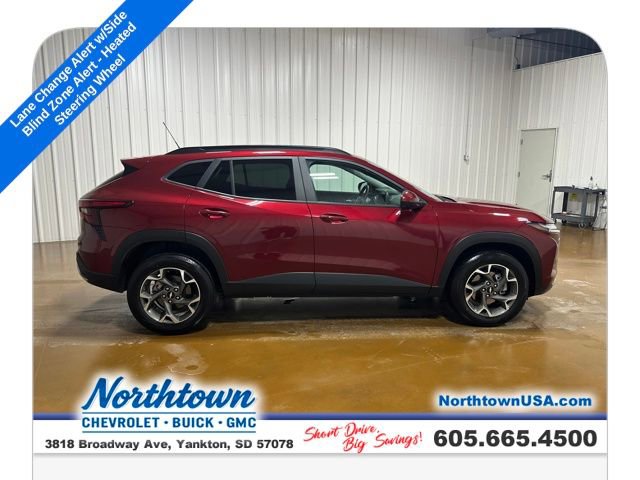 Used 2024 Chevrolet Trax LT w/ Driver Confidence Package image 6