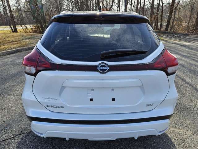 Used 2023 Nissan Kicks SV image 6