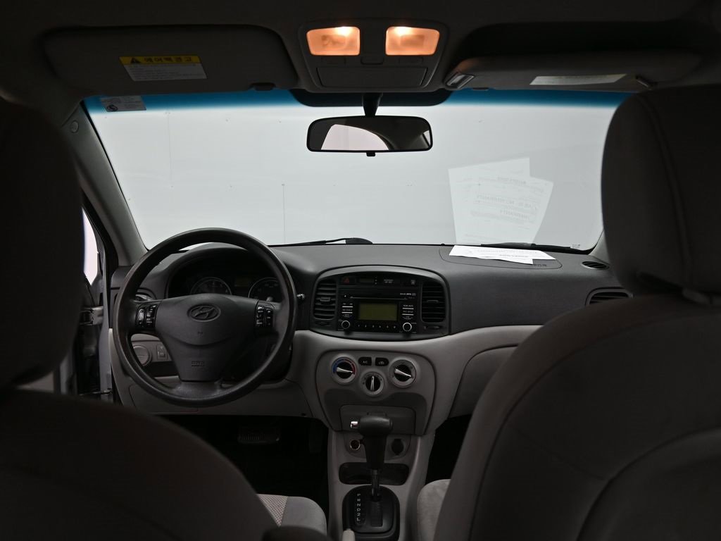 Used 2010 Hyundai Accent GLS w/ Premium Pkg 4 image 26