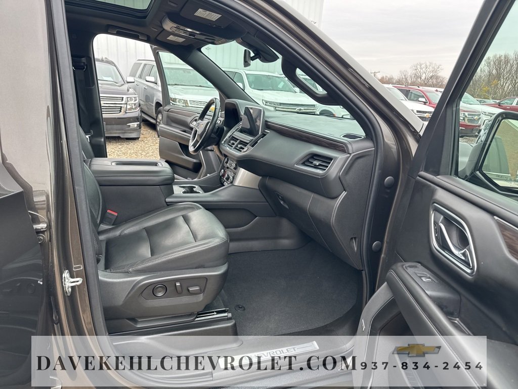 Certified 2021 Chevrolet Suburban LT w/ Luxury Package image 26