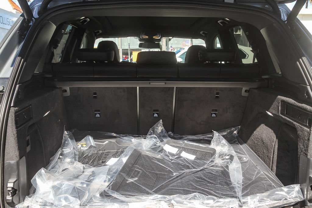 New 2026 BMW X5 sDrive40i w/ M Sport Package RWD image 19