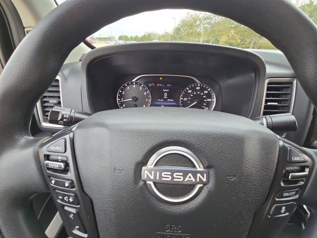 Used 2022 Nissan Frontier SV w/ Technology Package image 12