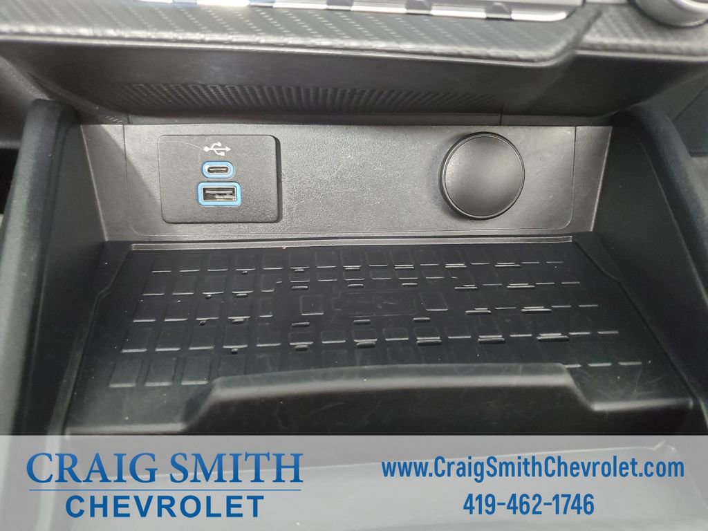 Used 2024 Ford Mustang Premium image 25