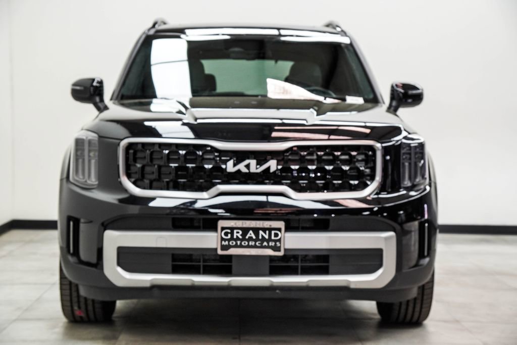 Used 2023 Kia Telluride EX X-Line image 6