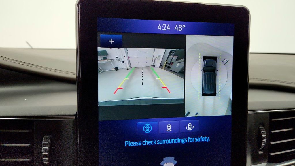 Used 2021 Ford Explorer Platinum w/ Equipment Group 601A image 20