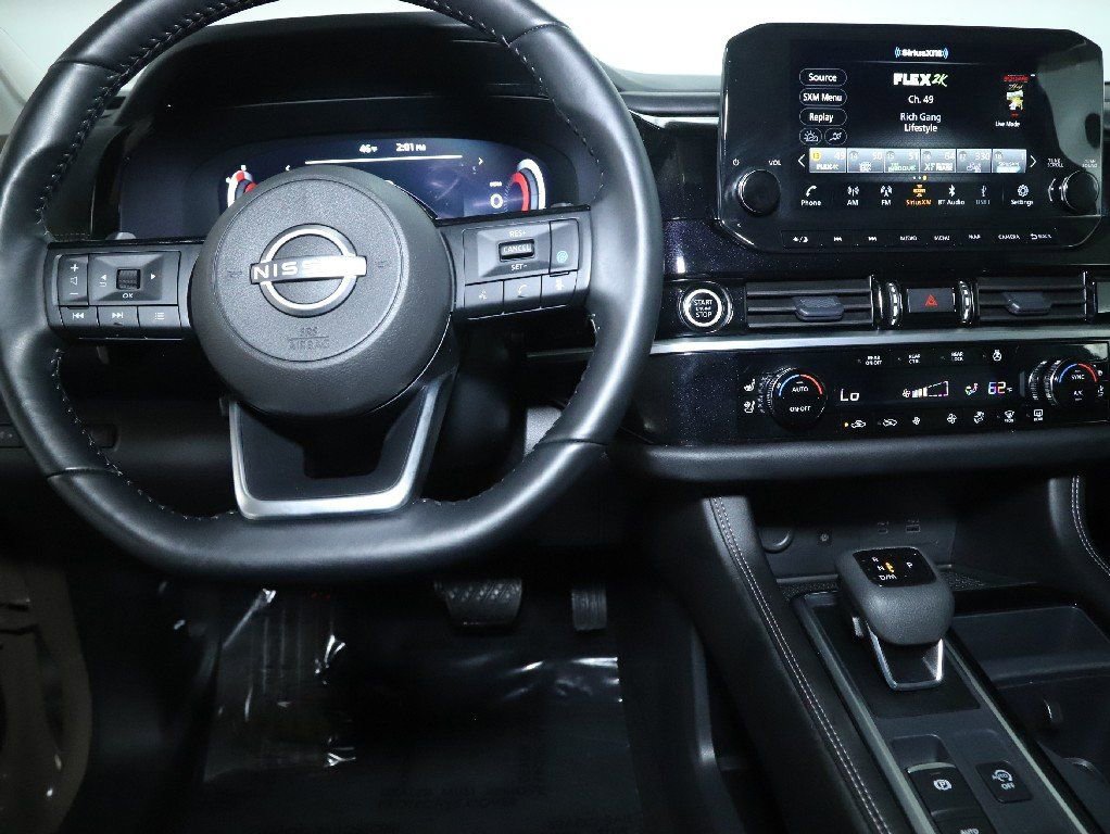 Certified 2024 Nissan Pathfinder Platinum w/ Cargo Package image 32