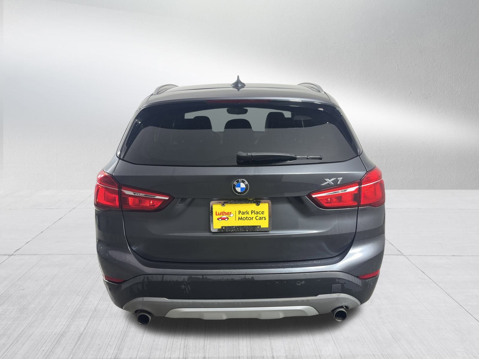 Used 2017 BMW X1 xDrive28i image 6