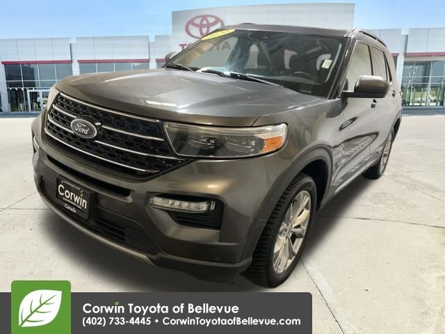 Used 2020 Ford Explorer XLT w/ Equipment Group 202A image 8