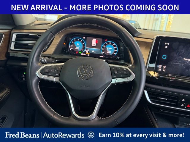 Used 2024 Volkswagen Atlas SE AWD/4WD image 13