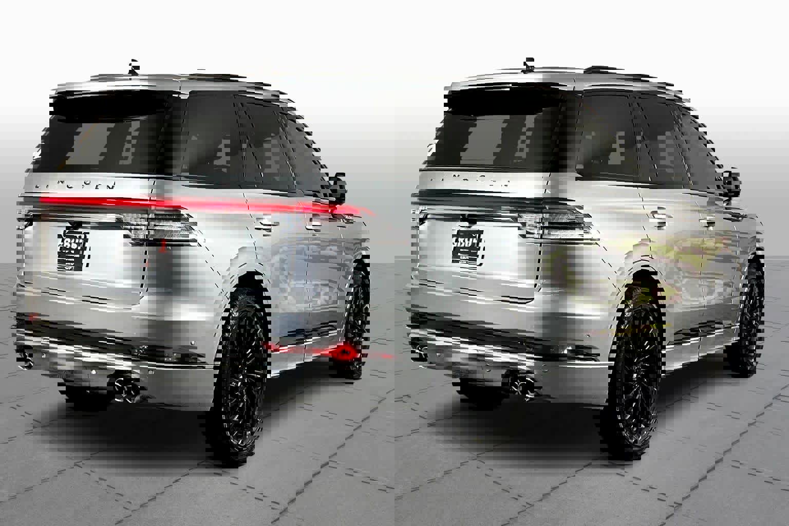 Used 2024 Lincoln Aviator Black Label w/ Jet Package image 11