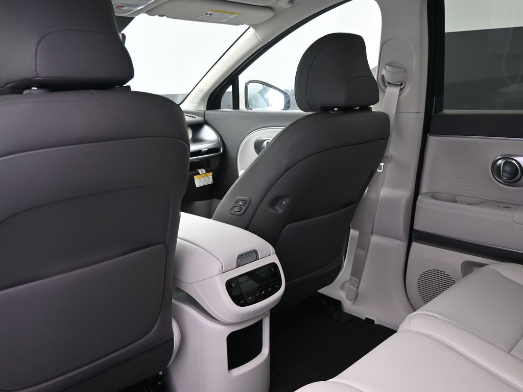 New 2026 Hyundai Ioniq 9 SEL image 23