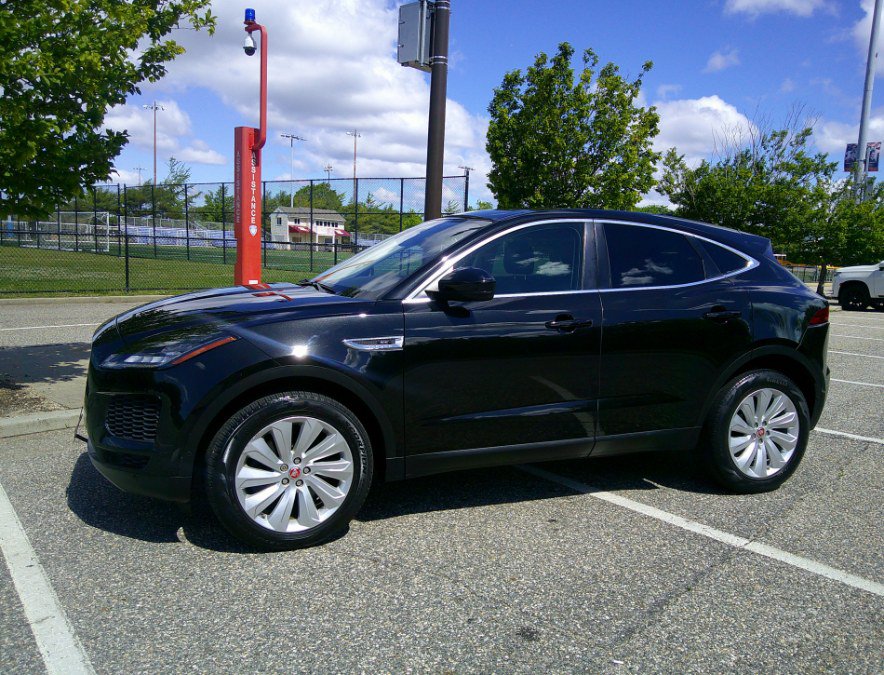Used 2018 Jaguar E-PACE SE AWD/4WD image 4