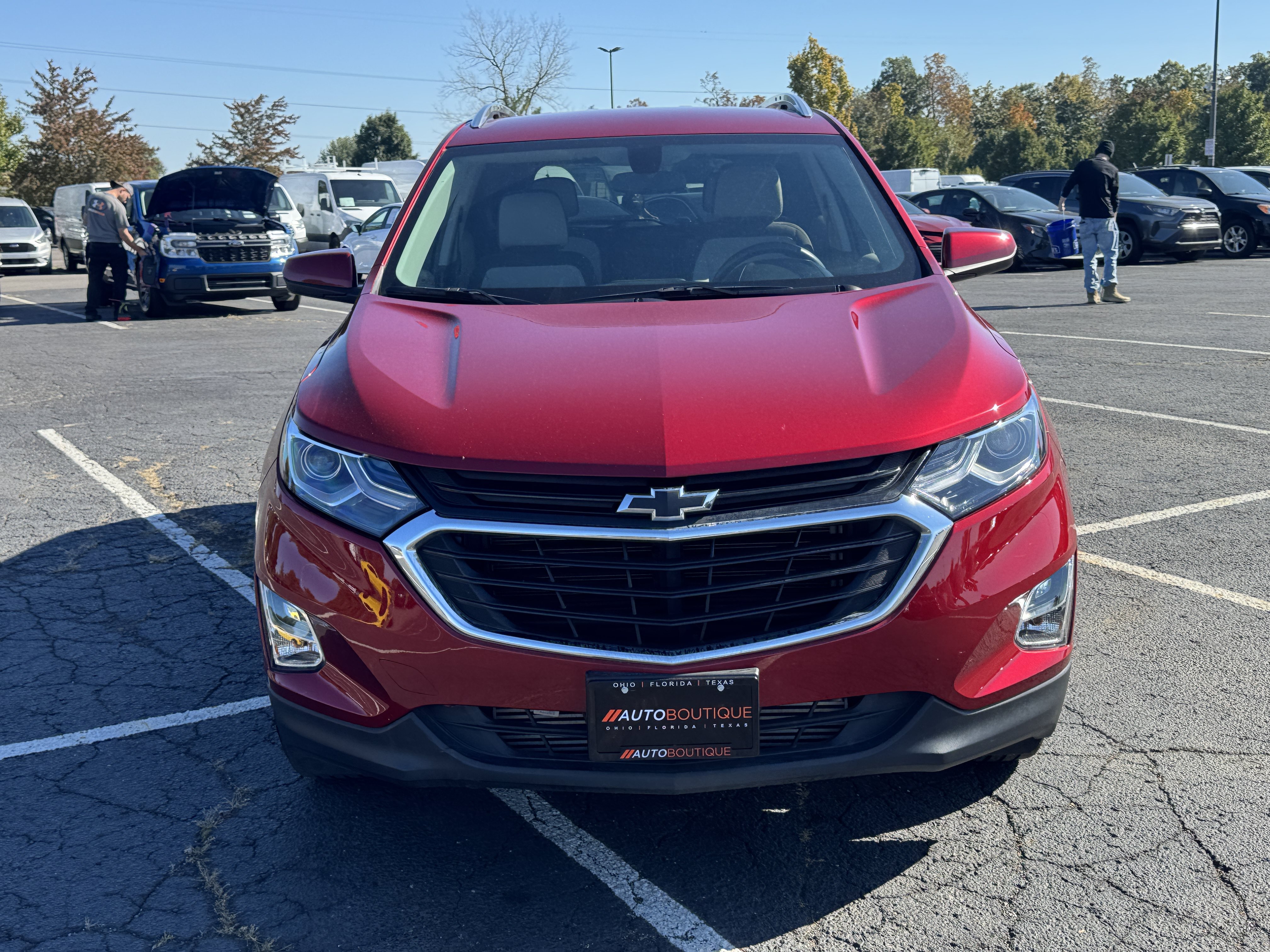 Used 2019 Chevrolet Equinox LT FWD image 2