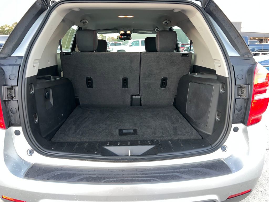 Used 2017 Chevrolet Equinox LS image 22