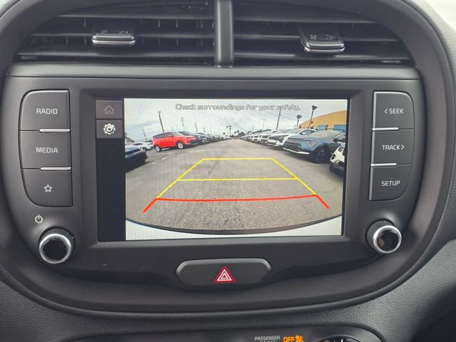 Certified 2025 Kia Soul LX w/ LX Technology Package FWD image 20