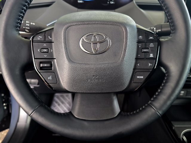 Used 2026 Toyota Prius XLE FWD image 13