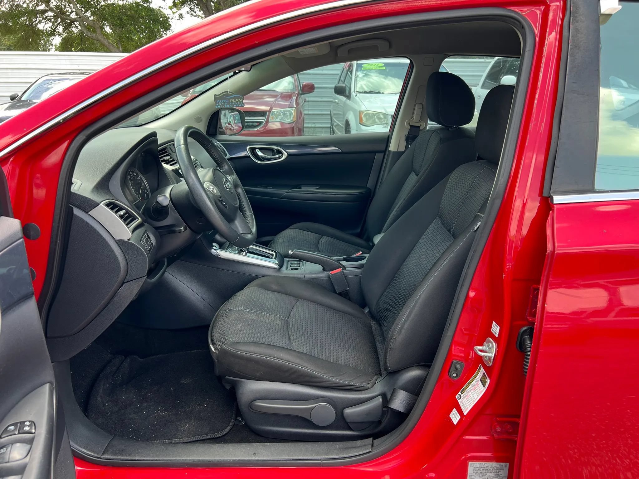 Used 2017 Nissan Sentra SR FWD image 10