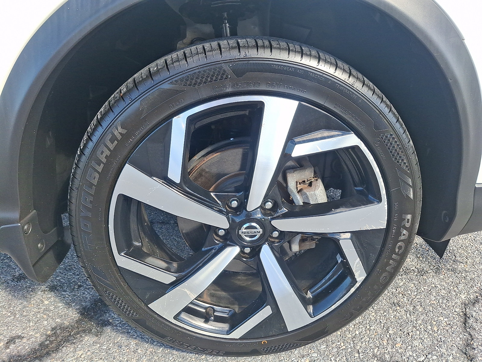 Used 2020 Nissan Rogue Sport SL w/ Premium Package AWD/4WD image 8