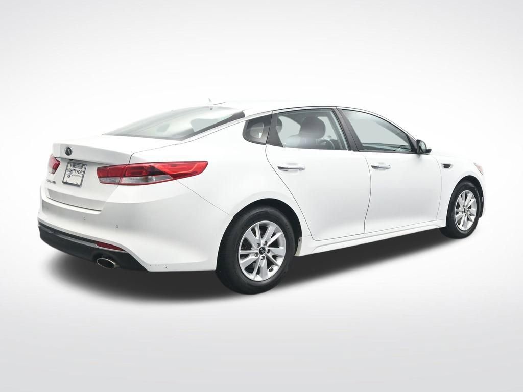 Used 2018 Kia Optima LX image 6