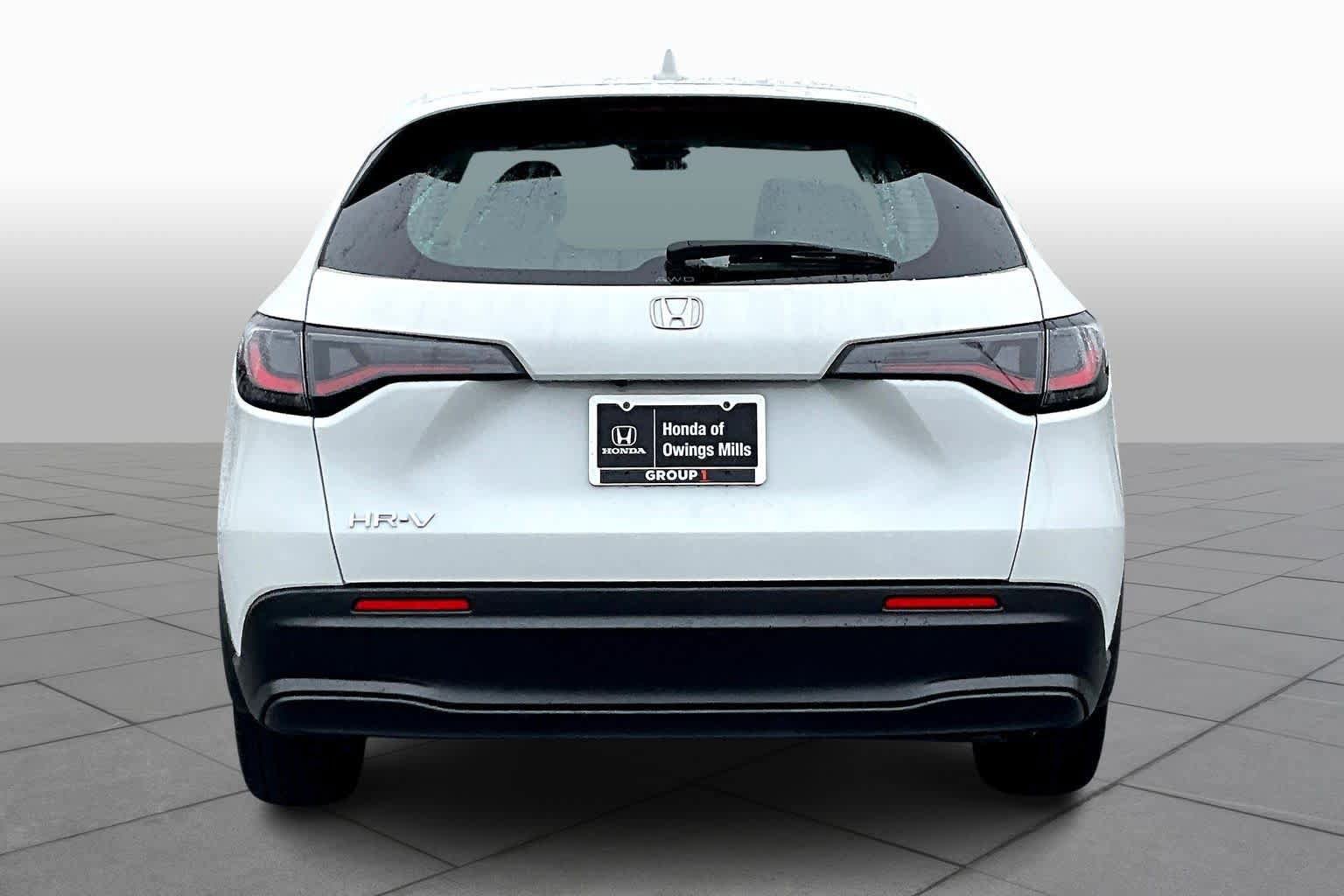Used 2023 Honda HR-V LX image 5