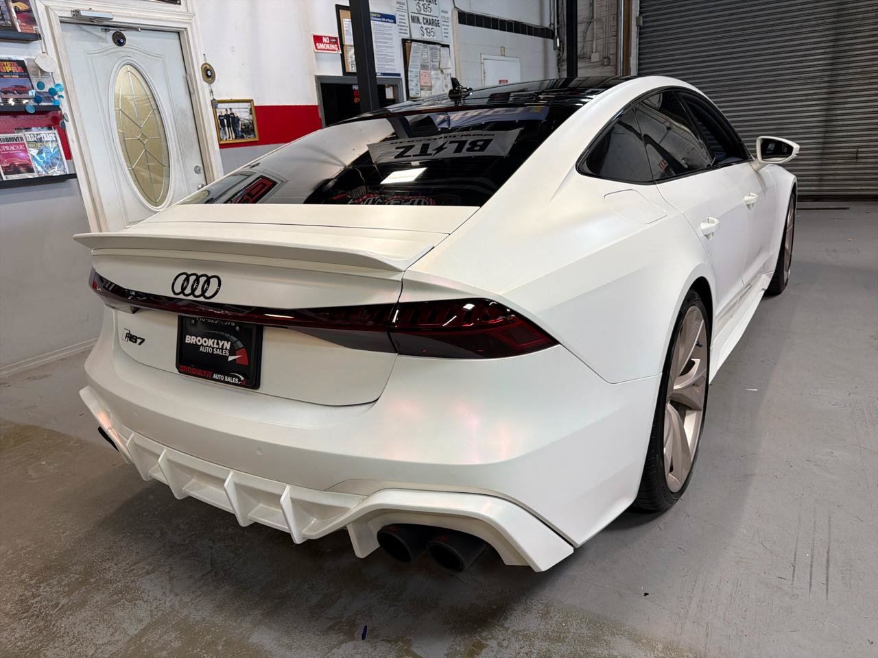 Used 2023 Audi RS 7 Sportback AWD/4WD image 6