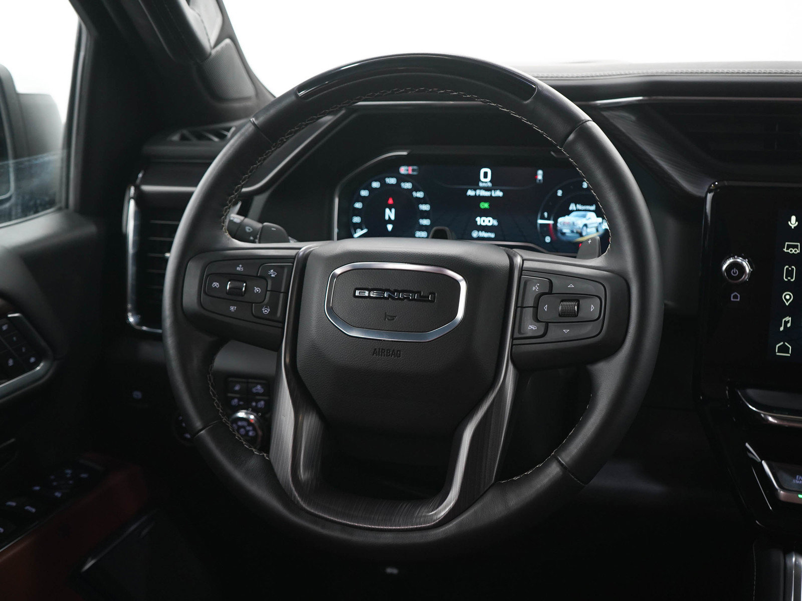 Used 2025 GMC Sierra 1500 Denali Ultimate AWD/4WD image 17