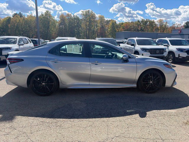 Used 2023 Toyota Camry XSE FWD image 7