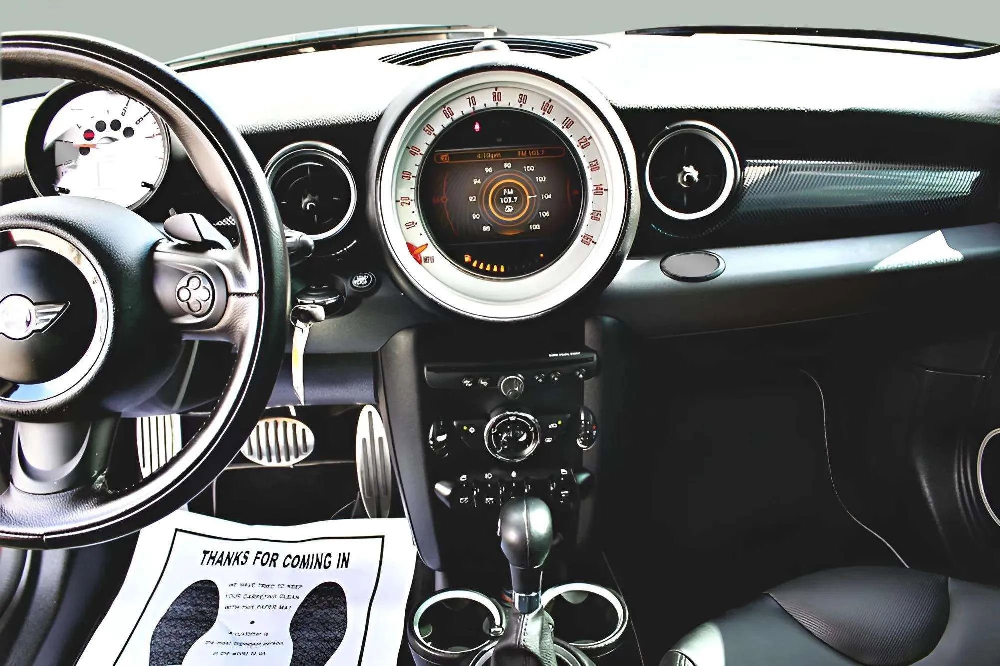 Used 2011 MINI Cooper S image 11