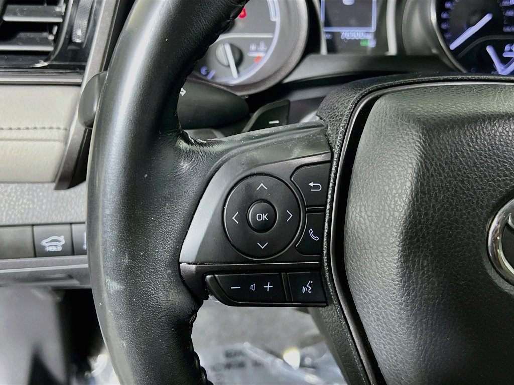 Used 2022 Toyota Camry SE w/ Audio Upgrade Package FWD image 16