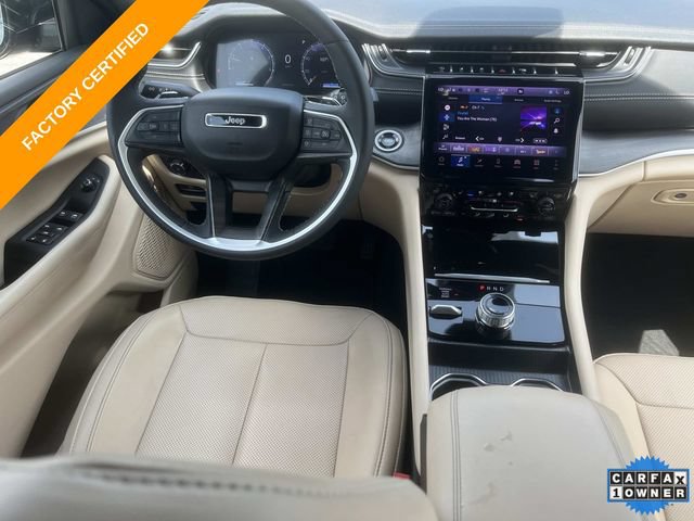 Certified 2025 Jeep Grand Cherokee L Limited w/ Luxury Tech Group II AWD/4WD image 15