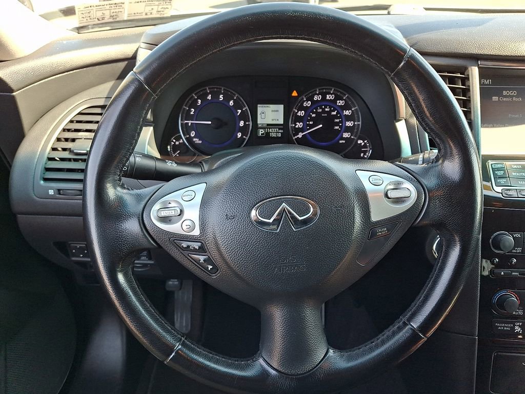 Used 2015 INFINITI QX70 AWD w/ Premium Package image 18