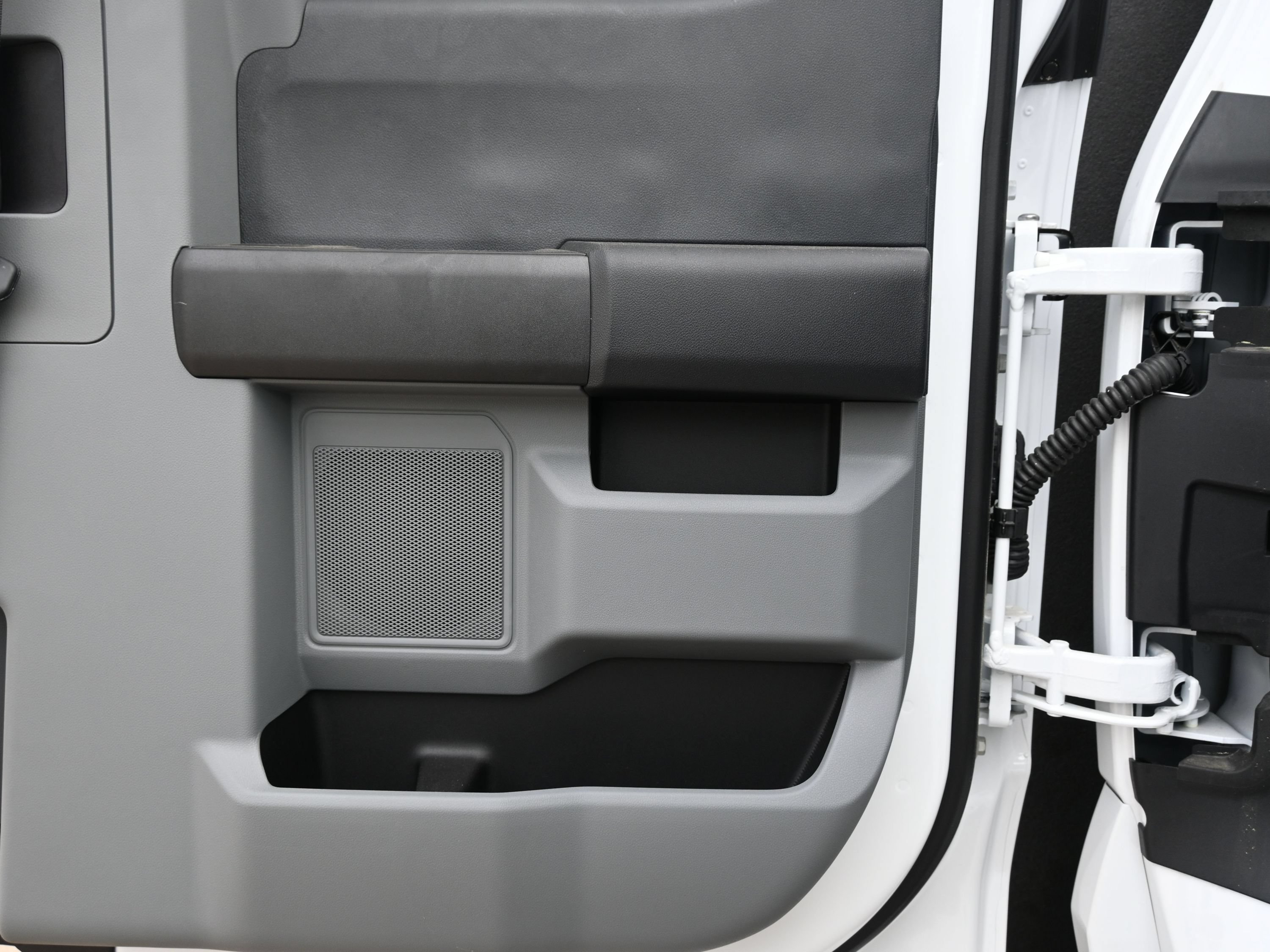 New 2026 Ford F550 4x4 Supercab Super Duty image 19