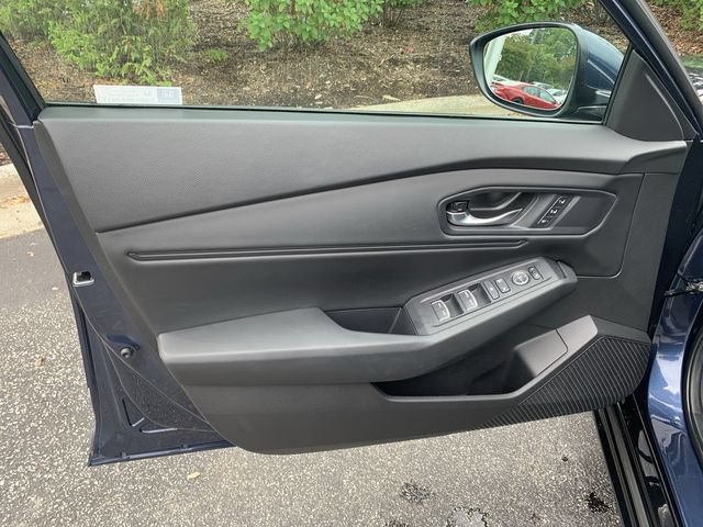 Used 2025 Honda Accord EX-L image 17