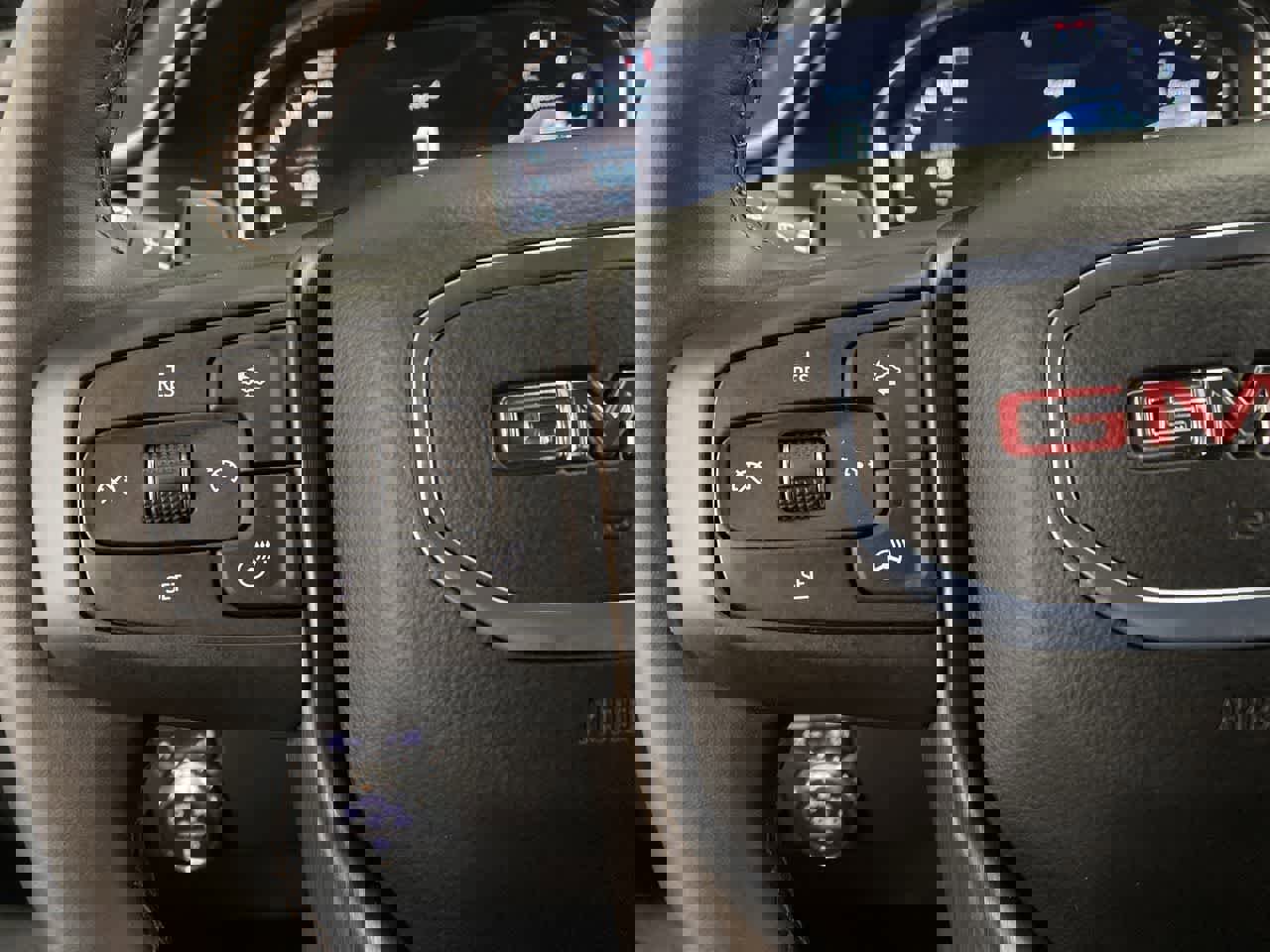 Used 2025 GMC Sierra 1500 AT4 w/ AT4 Premium Package image 20