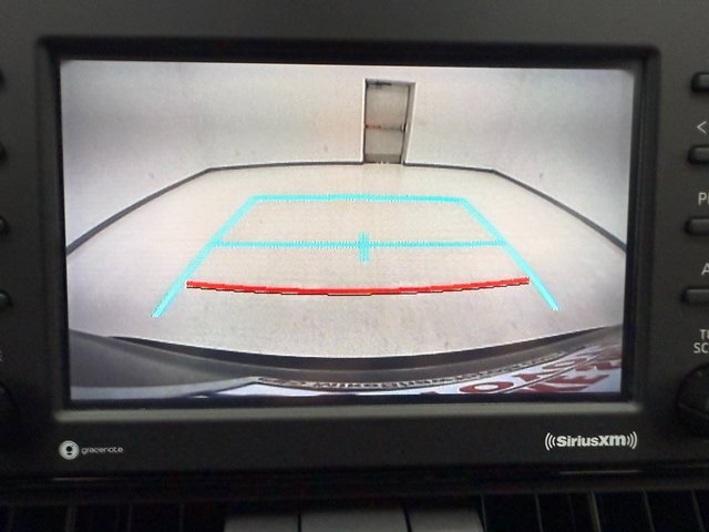 Used 2022 Toyota RAV4 XLE Premium image 22