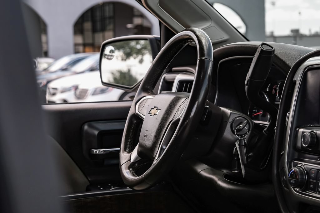 Used 2016 Chevrolet Silverado 1500 LT w/ Texas Edition RWD image 13