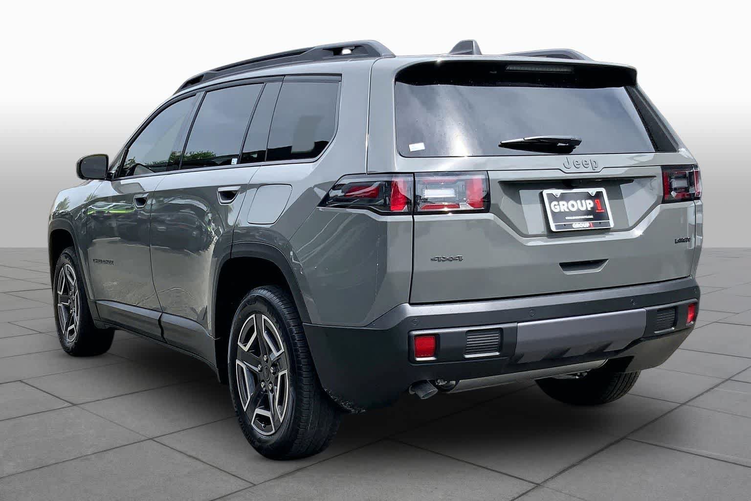 New 2026 Jeep Cherokee Laredo AWD/4WD image 10