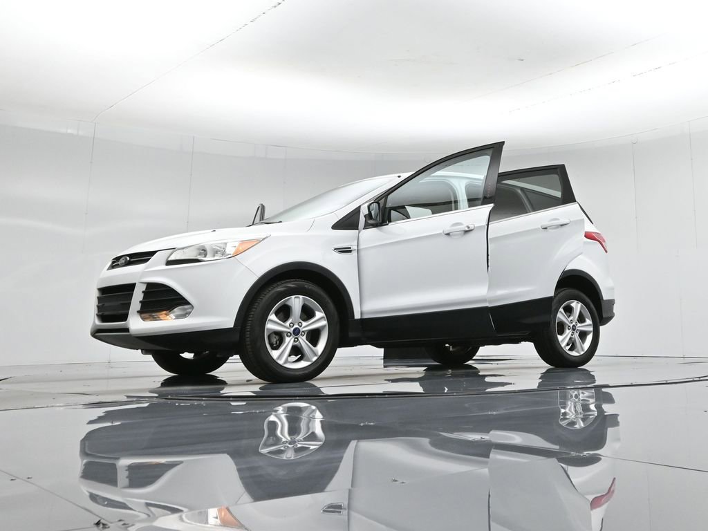 Used 2015 Ford Escape SE image 47