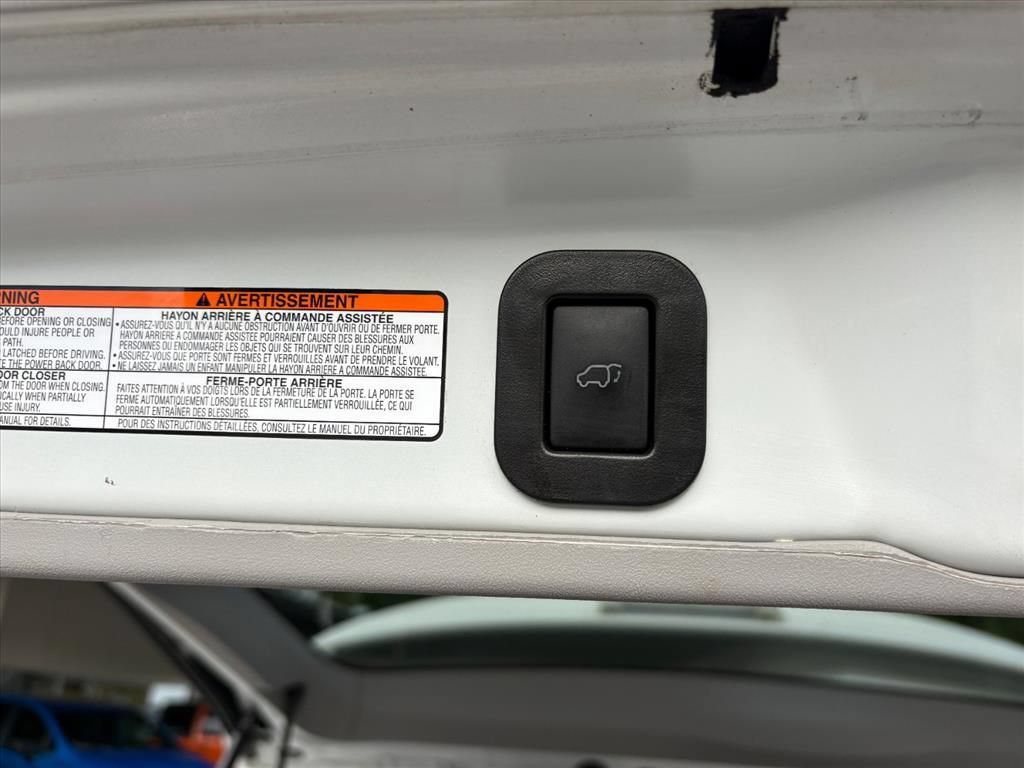 Used 2020 Toyota Sienna Limited Premium w/ Carpet Mat Package AWD/4WD image 24