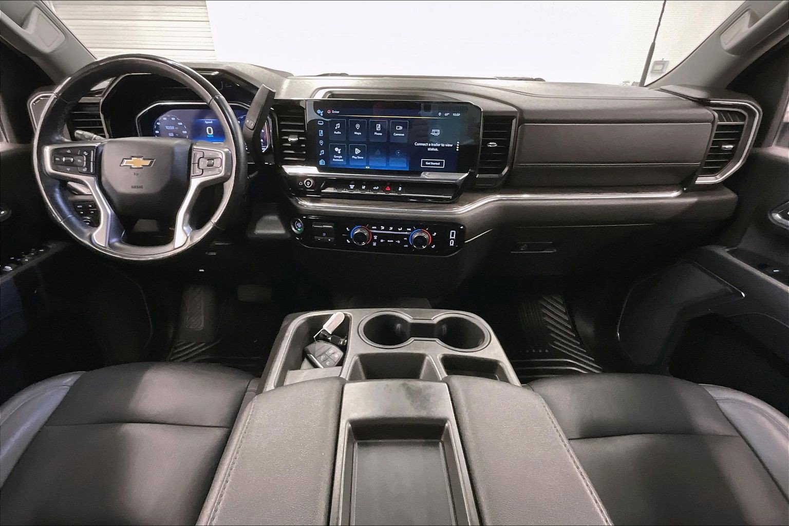 Used 2024 Chevrolet Silverado 3500 LTZ AWD/4WD image 18