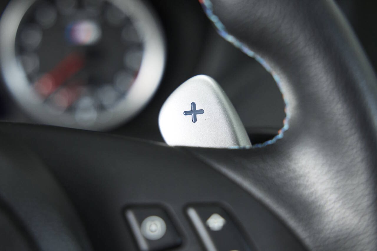 Used 2006 BMW M6 Coupe RWD image 56