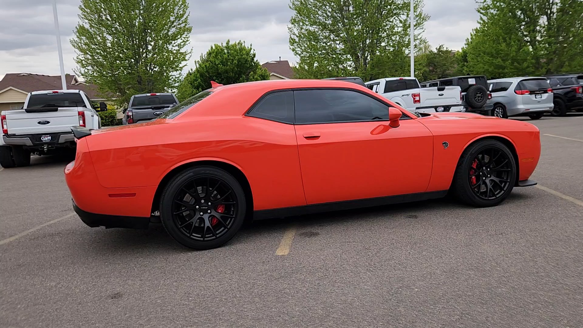 Used 2016 Dodge Challenger SRT Hellcat RWD image 12