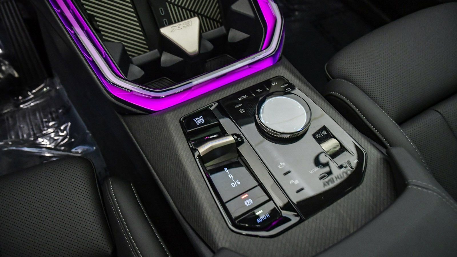 Used 2025 BMW X3 xDrive30i w/ Convenience Package image 23