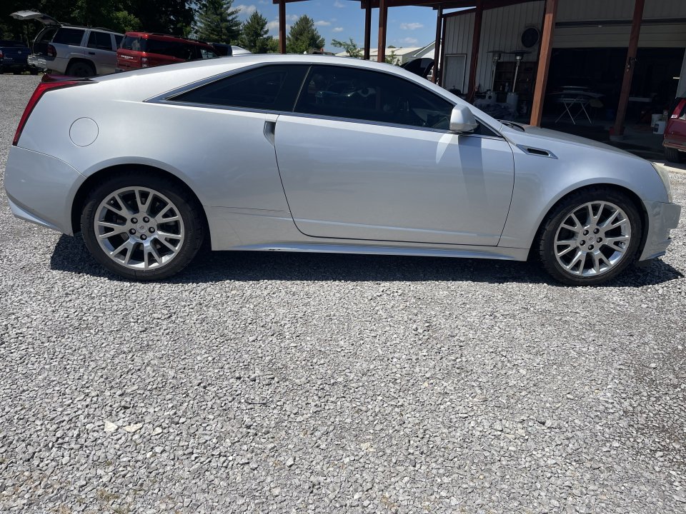 Used 2012 Cadillac CTS Premium w/ CTS Touring Package RWD image 9