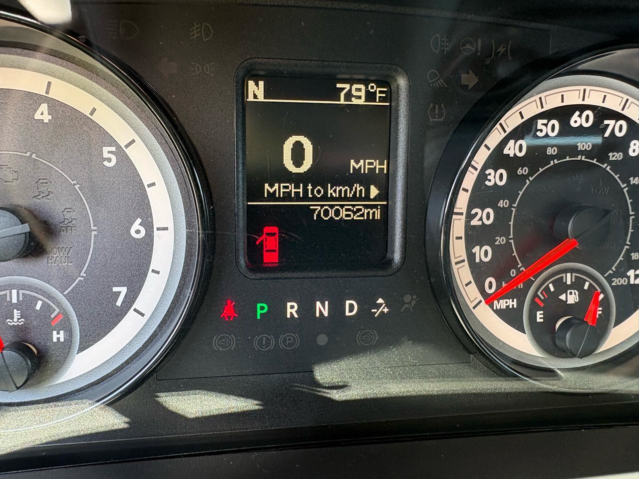 Used 2017 RAM 1500 Classic SLT AWD/4WD image 17
