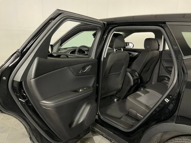 Used 2025 Chevrolet Blazer LT AWD/4WD image 33