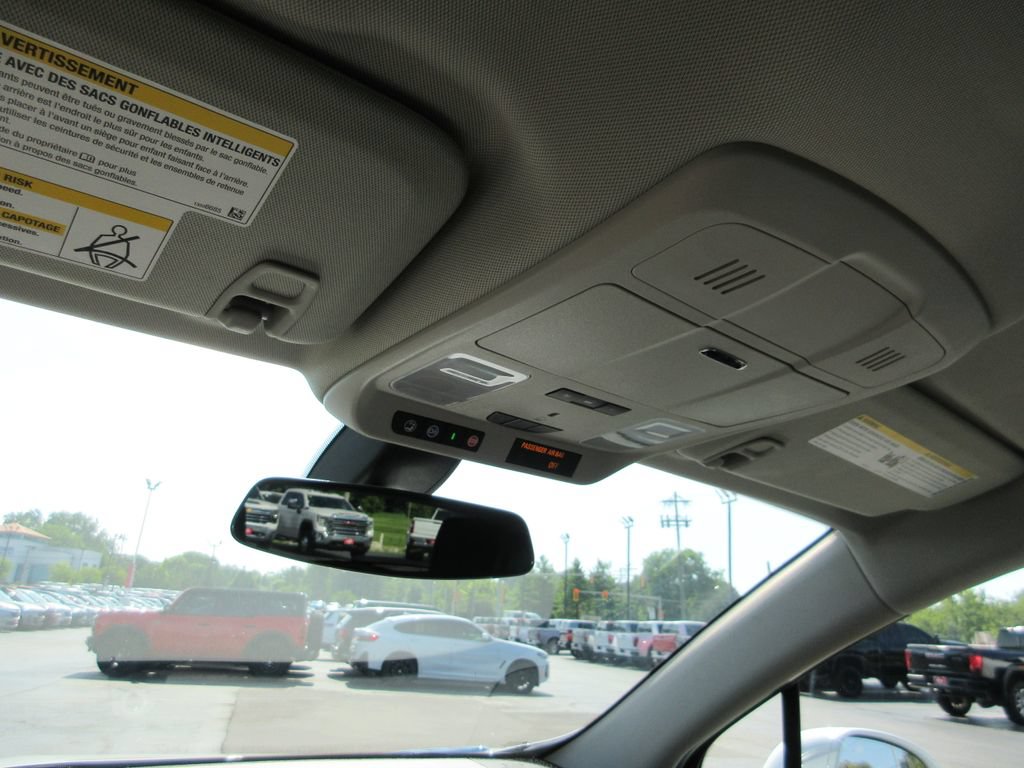 Certified 2020 Buick Envision Essence FWD image 27